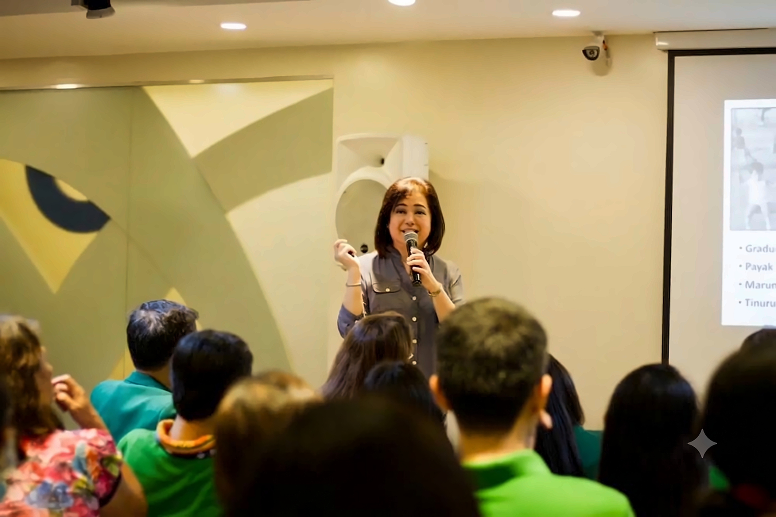 Photo from an MCV speaking event